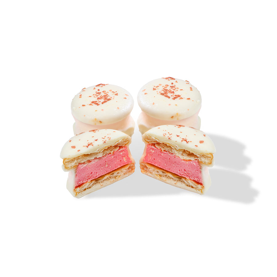 White choco-Strawberry Mallow Kiss