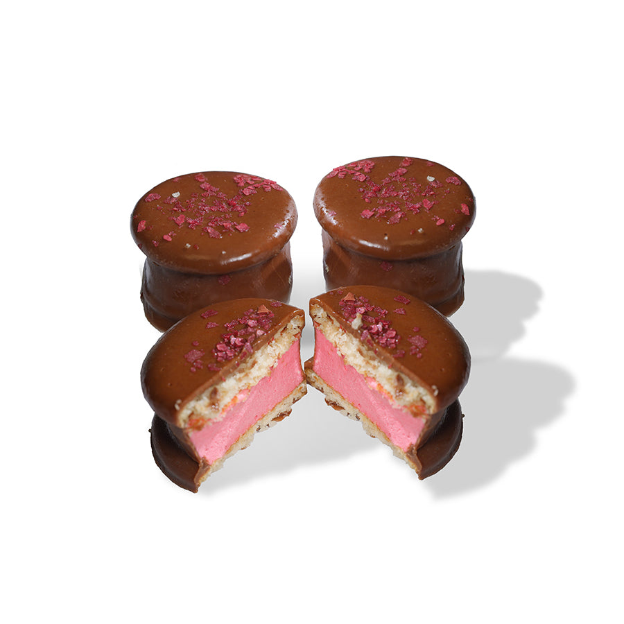 Milk Choco-Strawberry Mallow Kiss